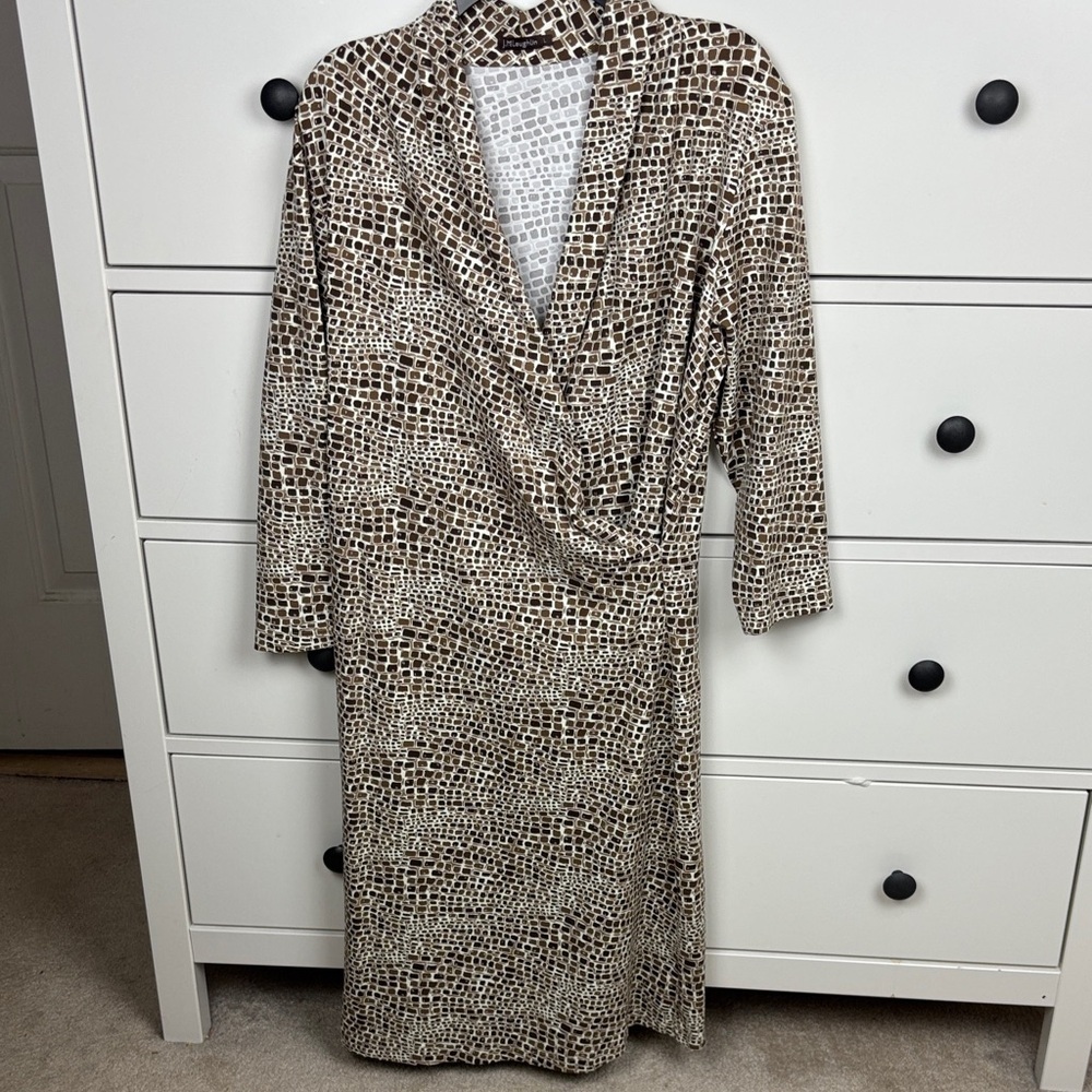 J. McLaughlin Brown and White Snakeskin Patterned Long Sleeve Dress - L